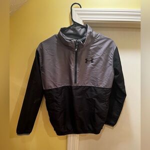 Under armor youth large lightweight three-quarter pull over loose fit
